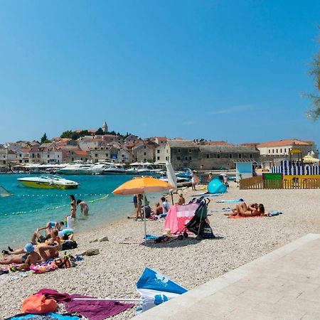Apartments Mare Primošten Extérieur photo