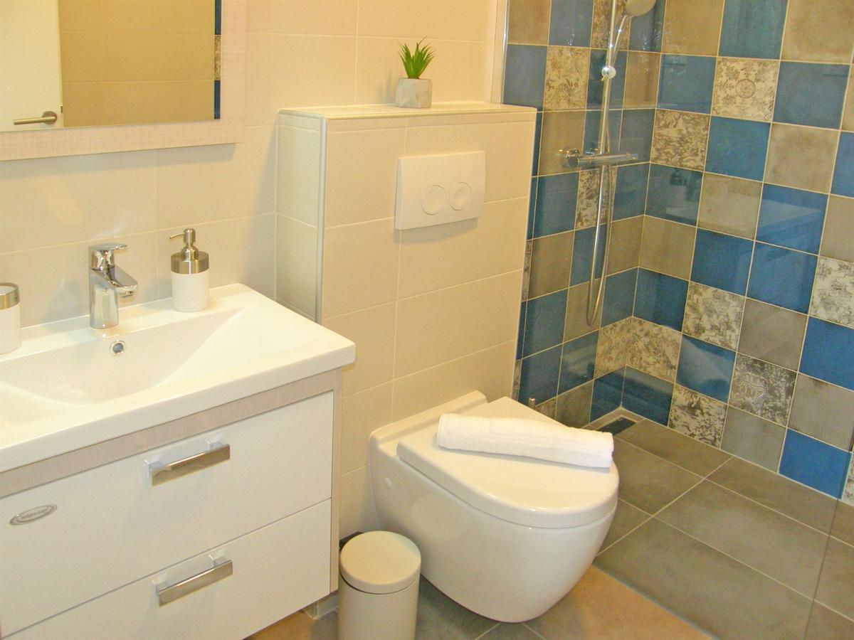 Apartments Mare Primošten Extérieur photo