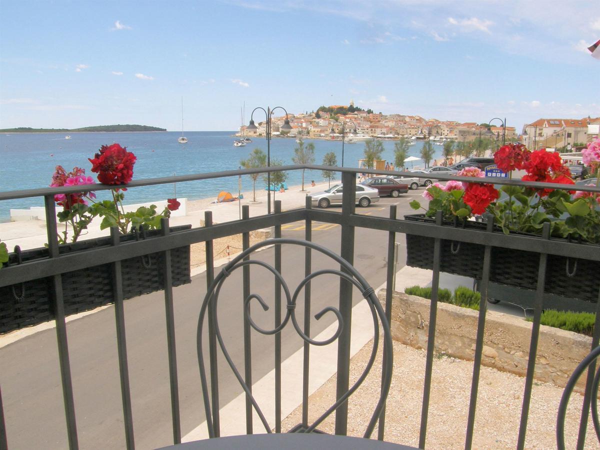 Apartments Mare Primošten Extérieur photo