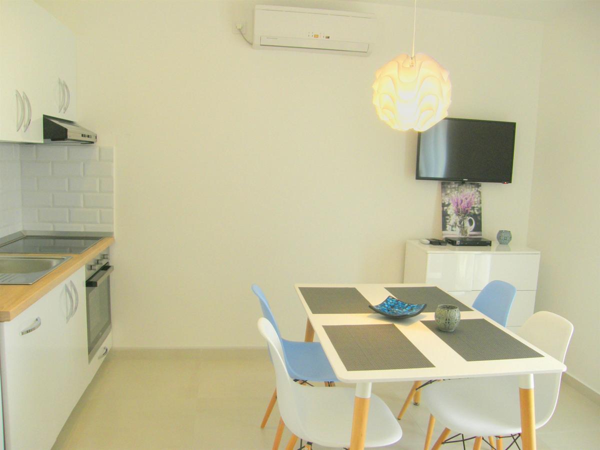 Apartments Mare Primošten Extérieur photo