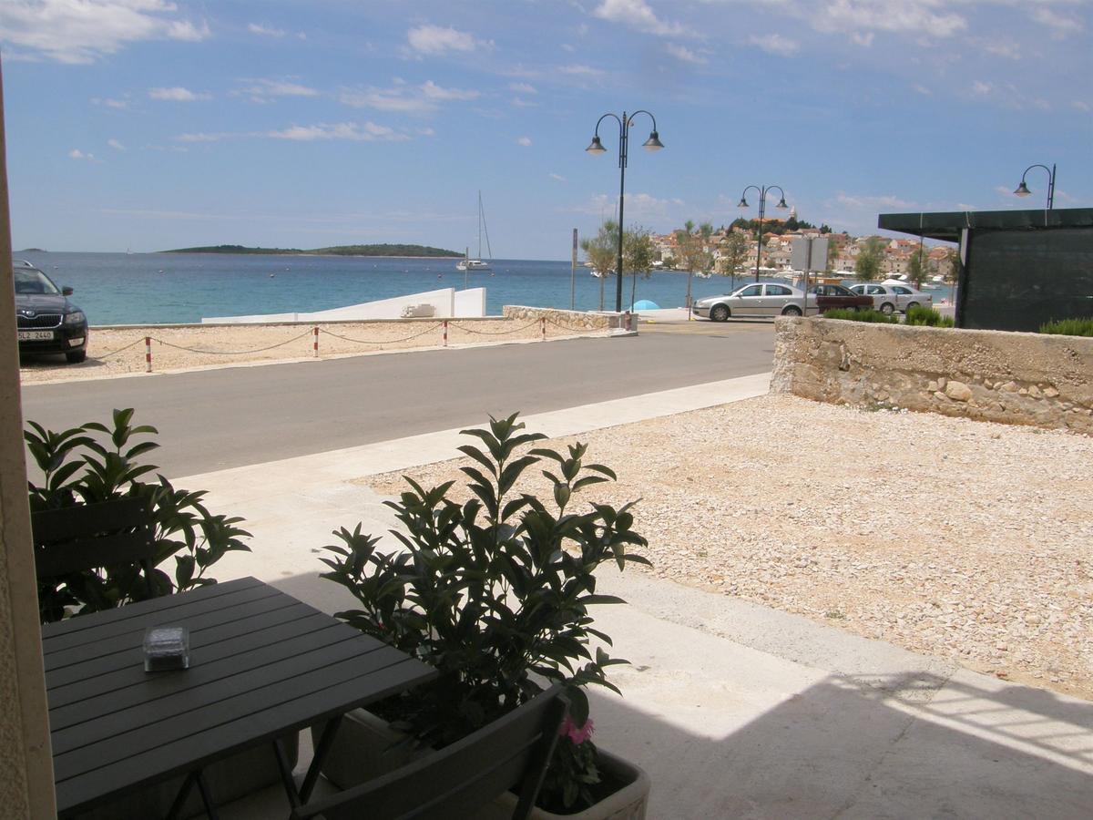 Apartments Mare Primošten Extérieur photo
