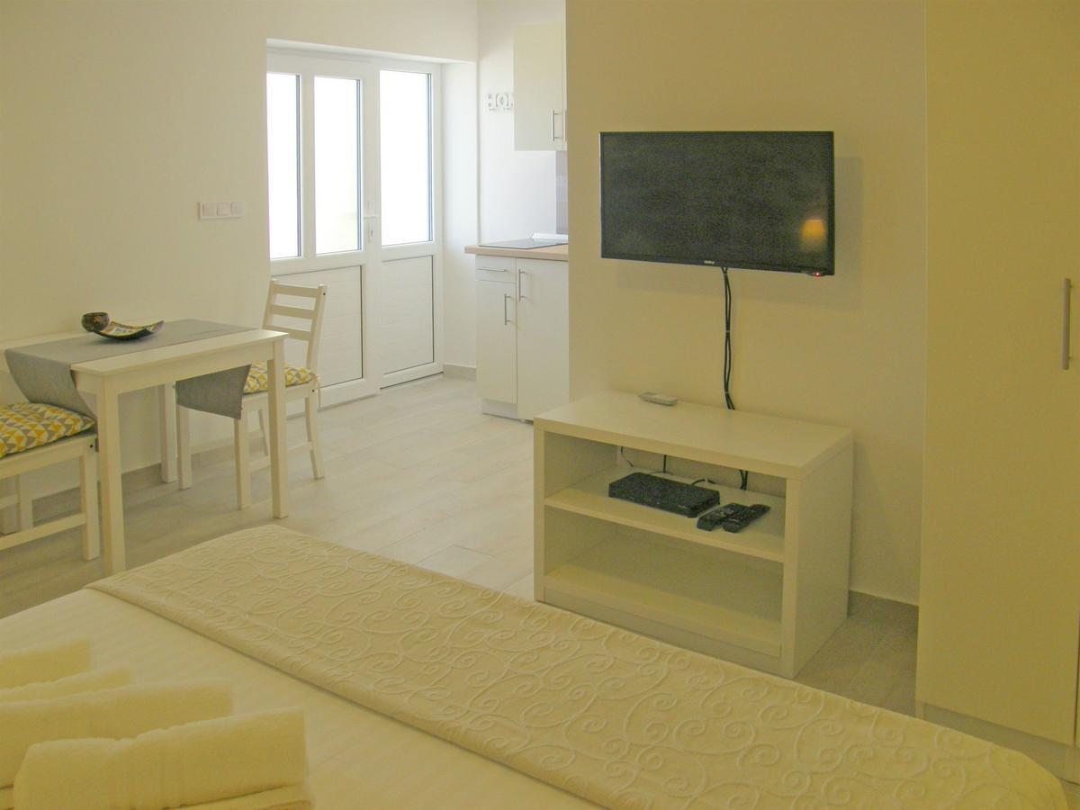 Apartments Mare Primošten Extérieur photo
