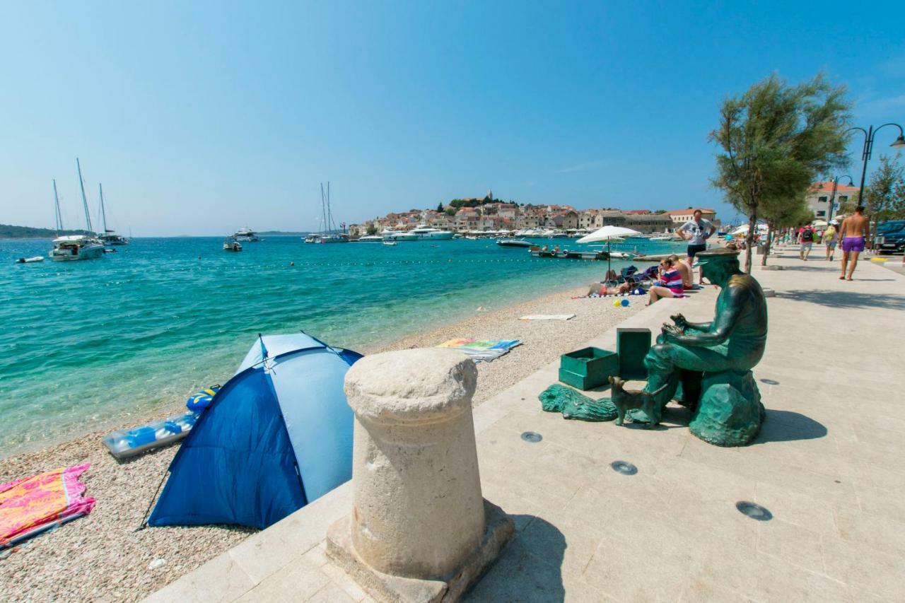 Apartments Mare Primošten Extérieur photo